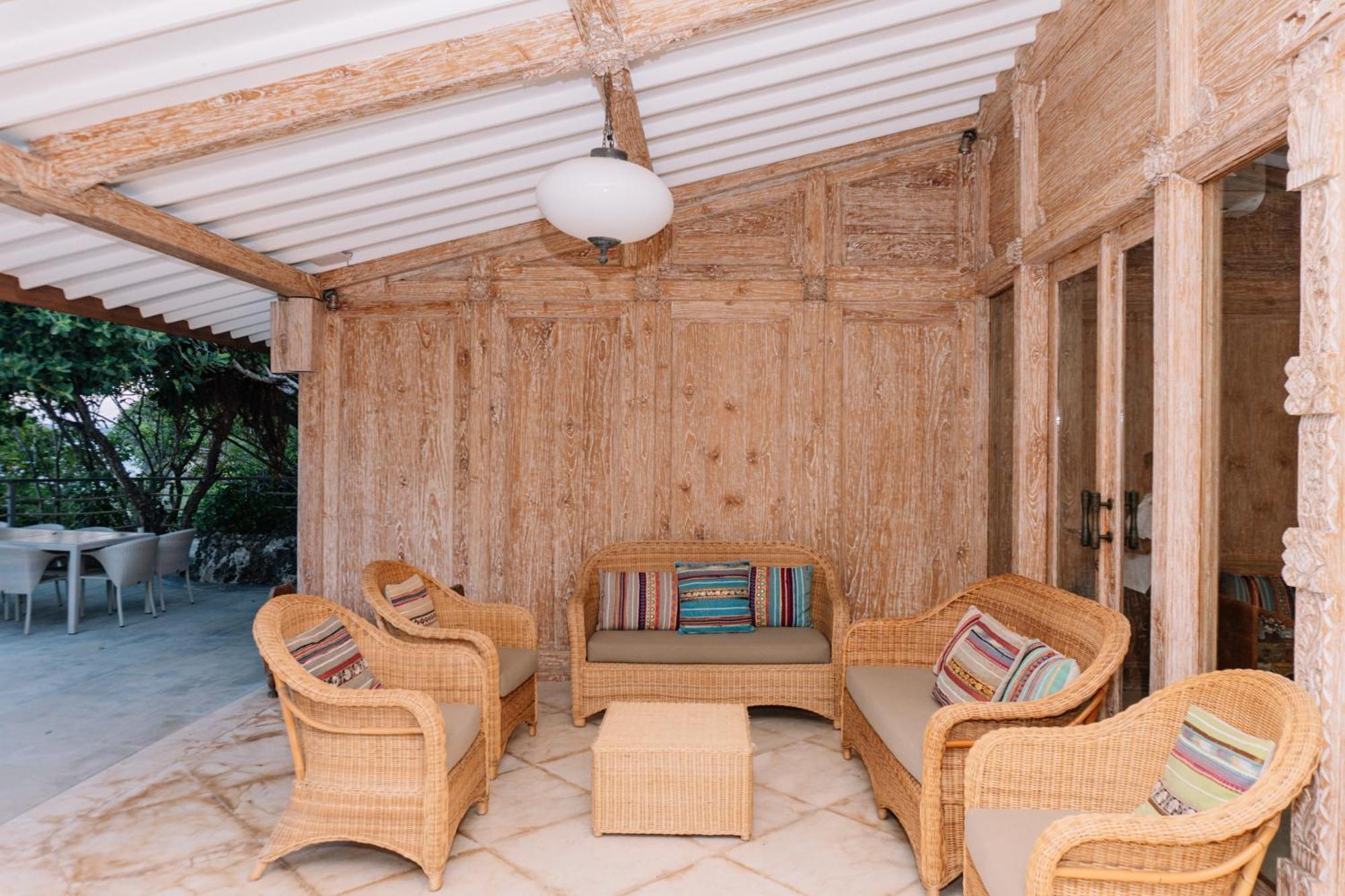 Eliana Resort And Spa Nembrala Exterior photo