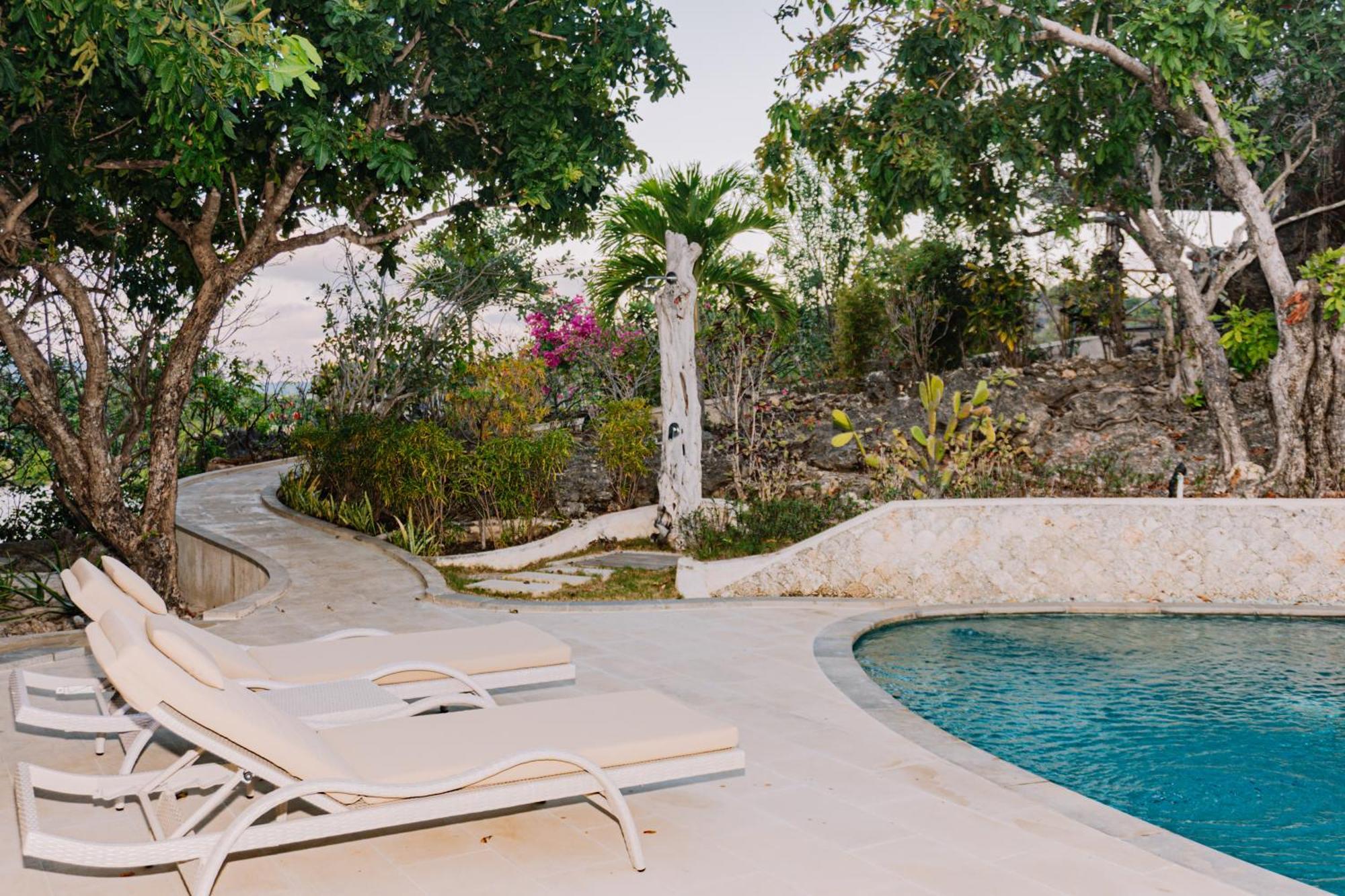 Eliana Resort And Spa Nembrala Exterior photo